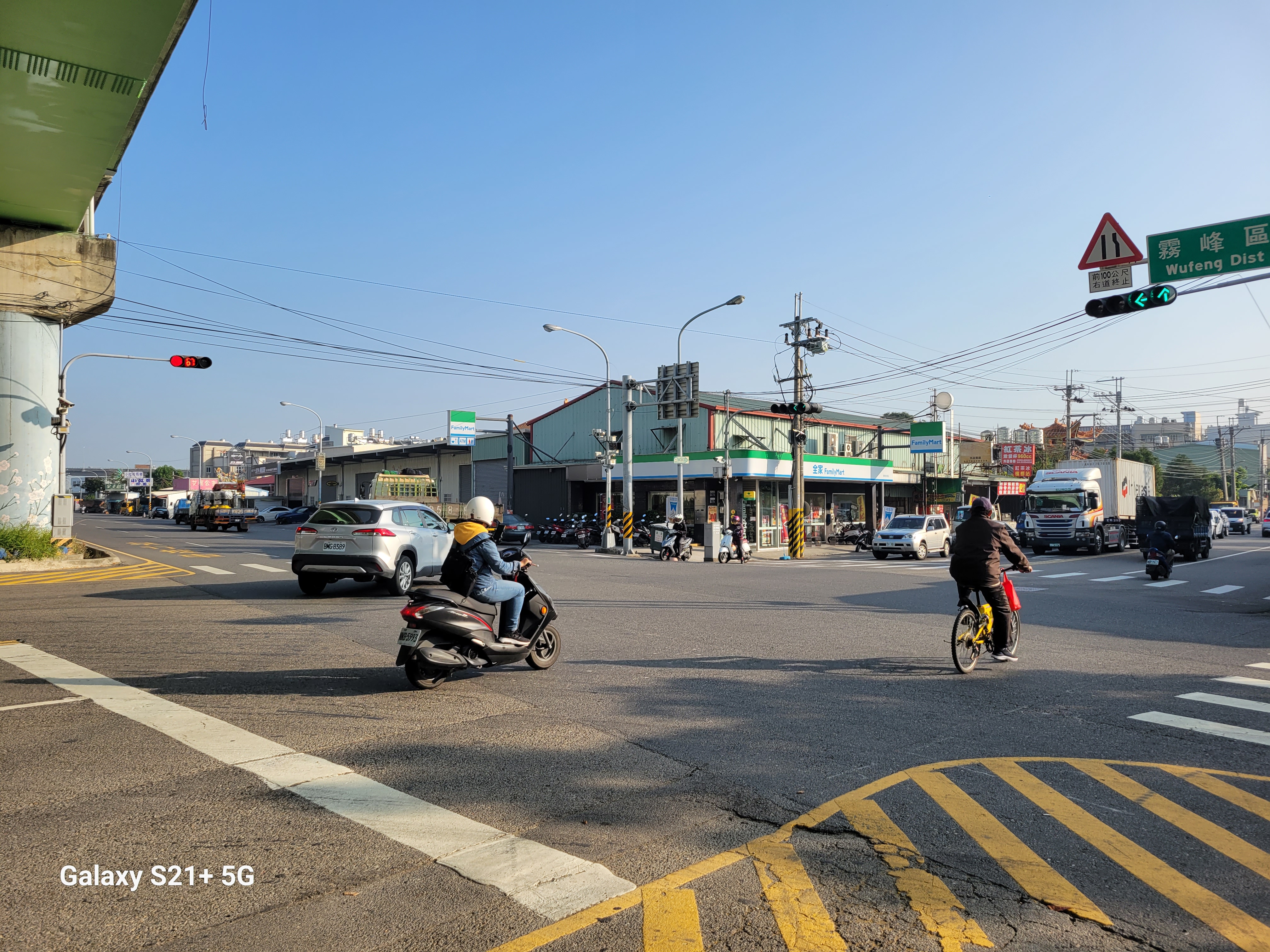 台中正中投公路六間廠房